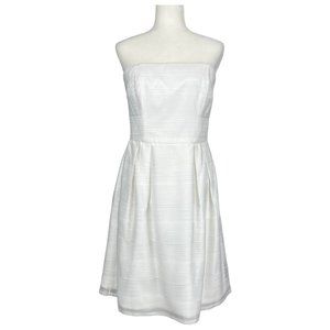 White House Black Market Strapless Dress White Fit Flare Pockets WHBM size 8
